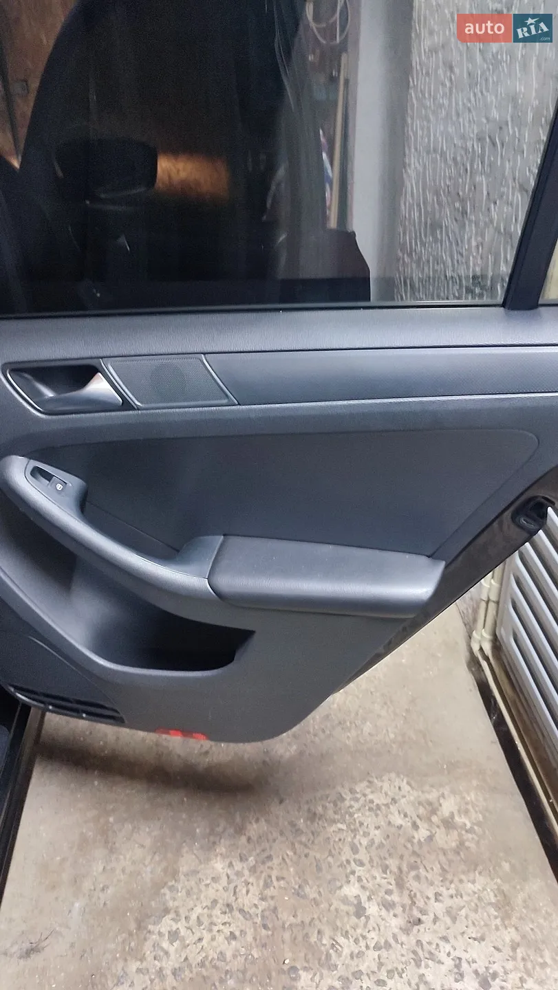 2014 Volkswagen Jetta - мініатюра 32