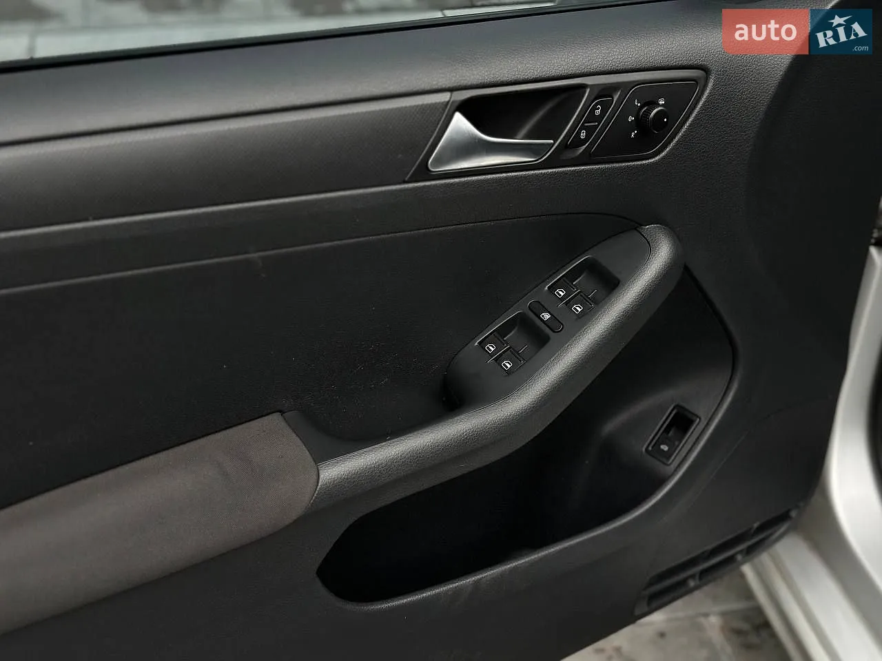 2011 Volkswagen Jetta - мініатюра 15