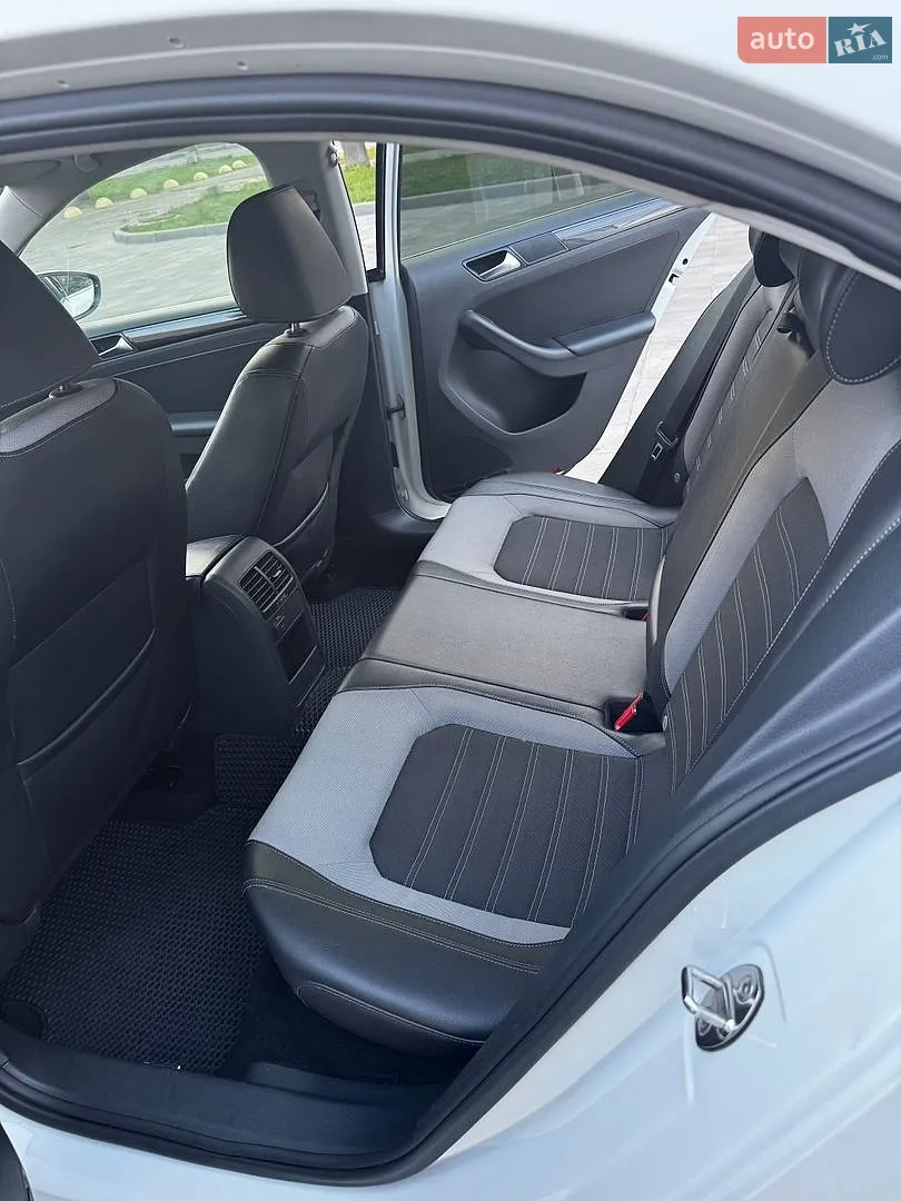 2016 Volkswagen Jetta - мініатюра 15