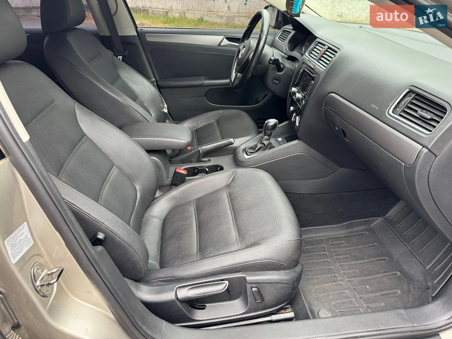 2012 Volkswagen Jetta - мініатюра 38