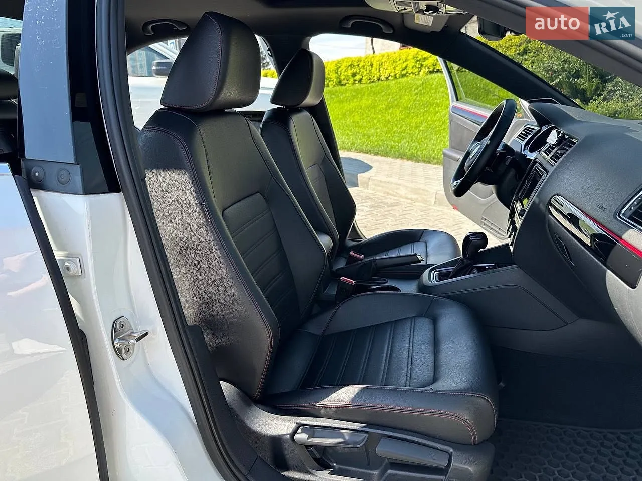 2016 Volkswagen Jetta - мініатюра 35