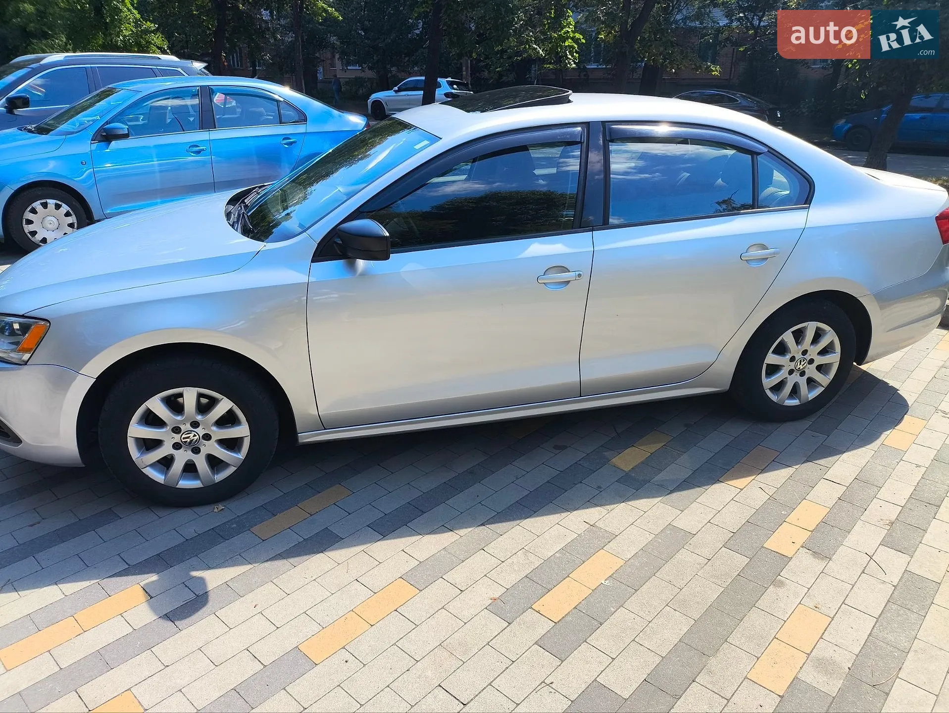 2012 Volkswagen Jetta - мініатюра 2