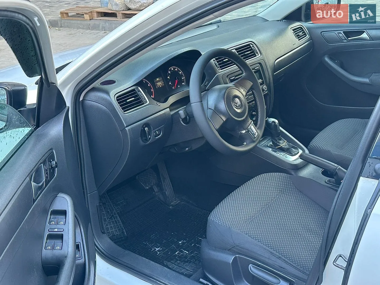 2011 Volkswagen Jetta - мініатюра 25