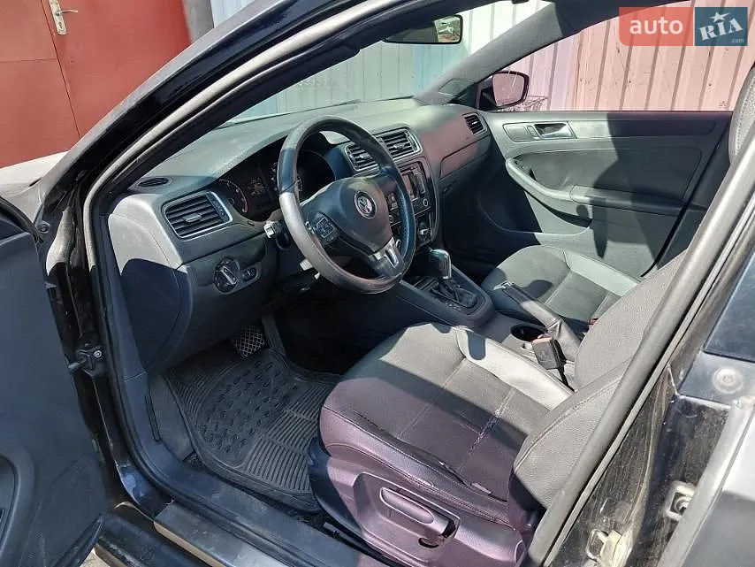 2011 Volkswagen Jetta - мініатюра 9