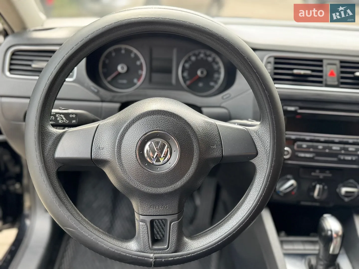 2011 Volkswagen Jetta - мініатюра 32