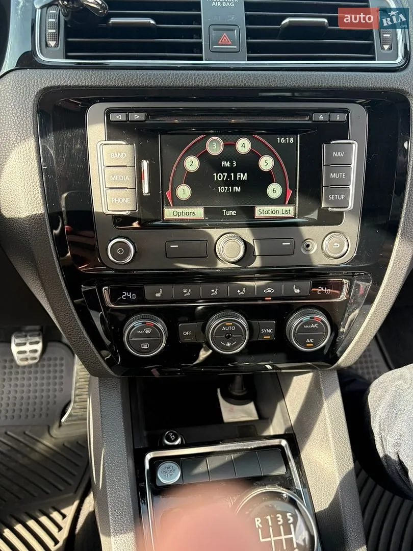 2015 Volkswagen Jetta - мініатюра 13