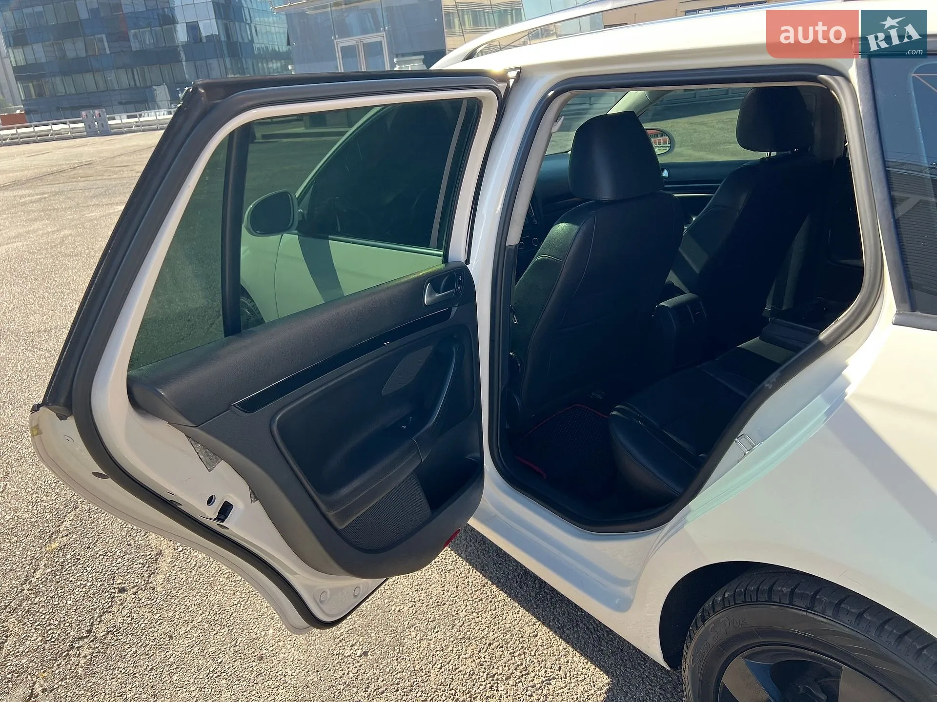 2013 Volkswagen Jetta - мініатюра 21