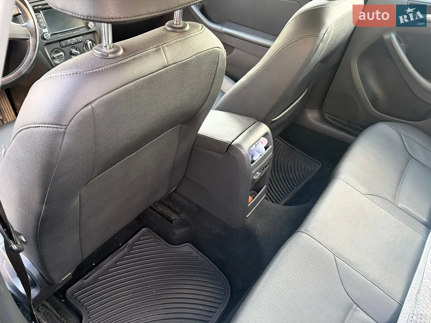 2010 Volkswagen Jetta - мініатюра 16