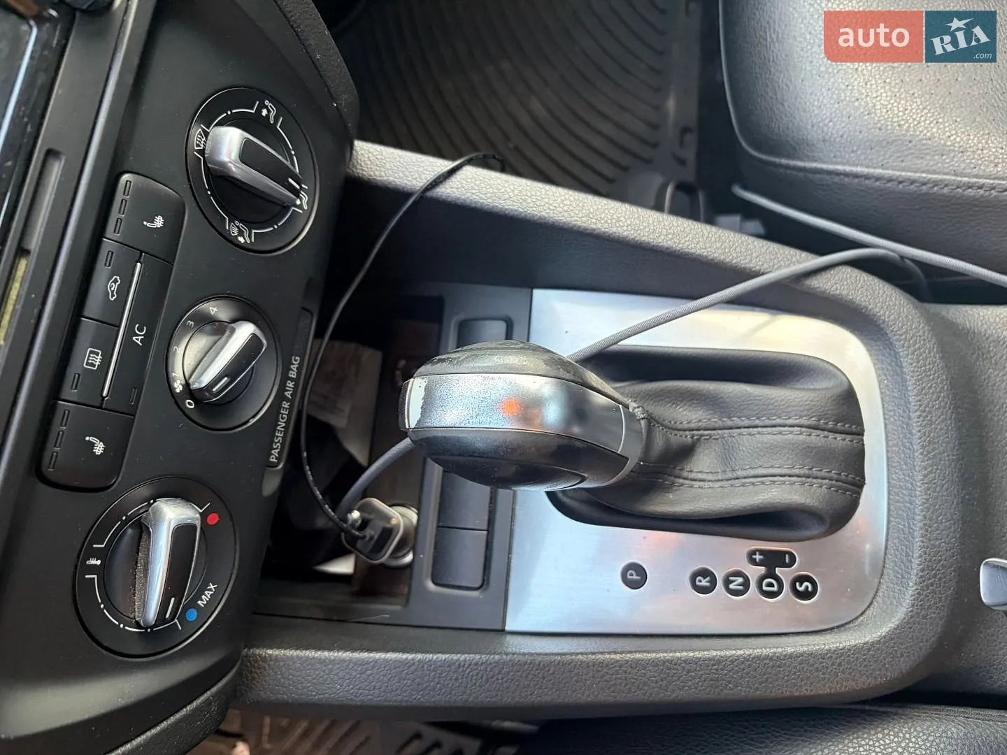 2010 Volkswagen Jetta - мініатюра 21
