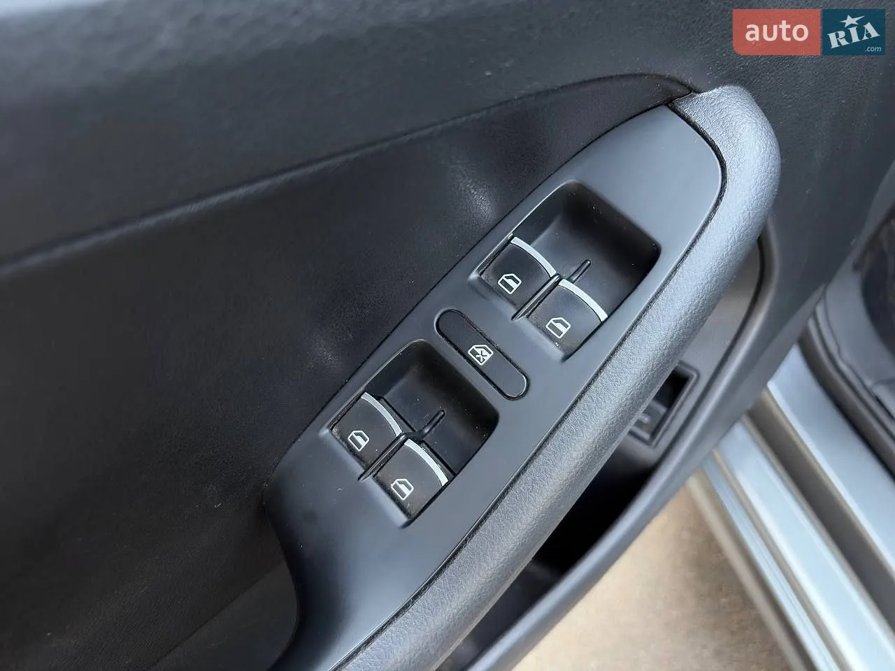 2014 Volkswagen Jetta - мініатюра 12