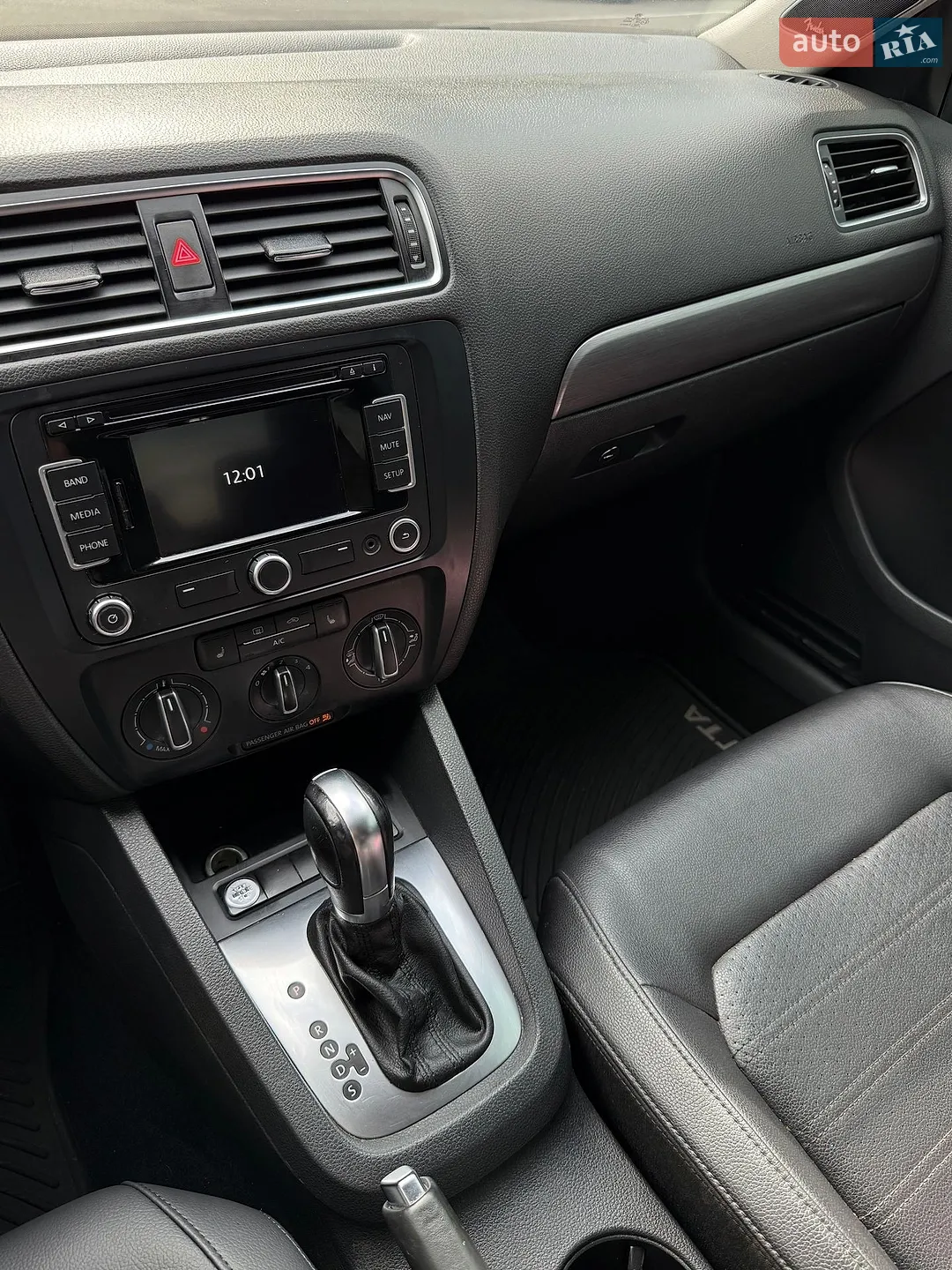 2013 Volkswagen Jetta - мініатюра 23