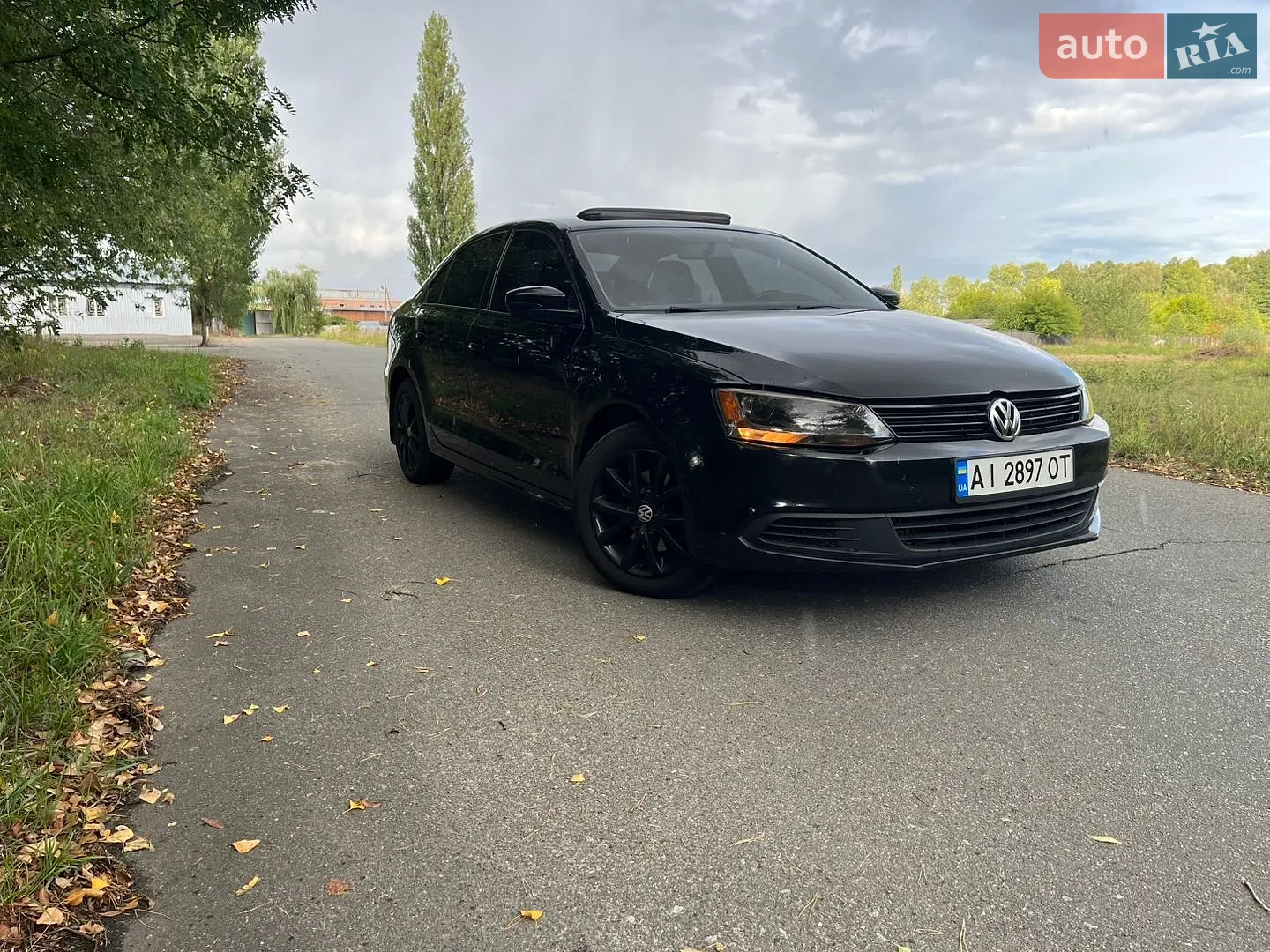 2010 Volkswagen Jetta - фото 1