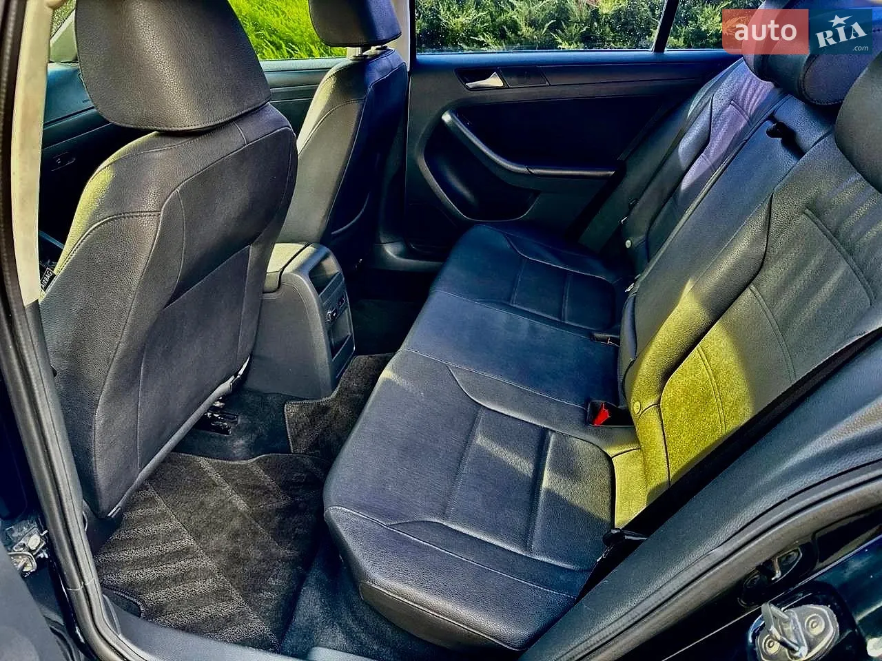 2011 Volkswagen Jetta - мініатюра 15