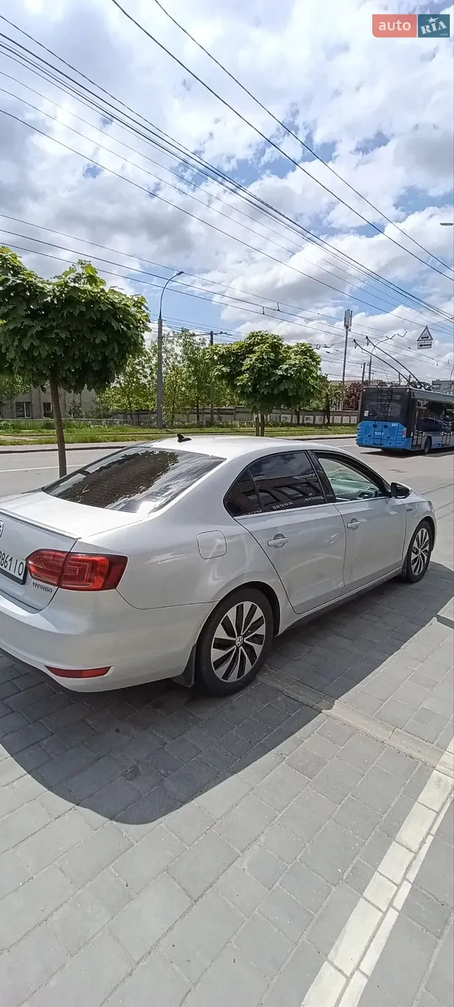 2013 Volkswagen Jetta - мініатюра 3