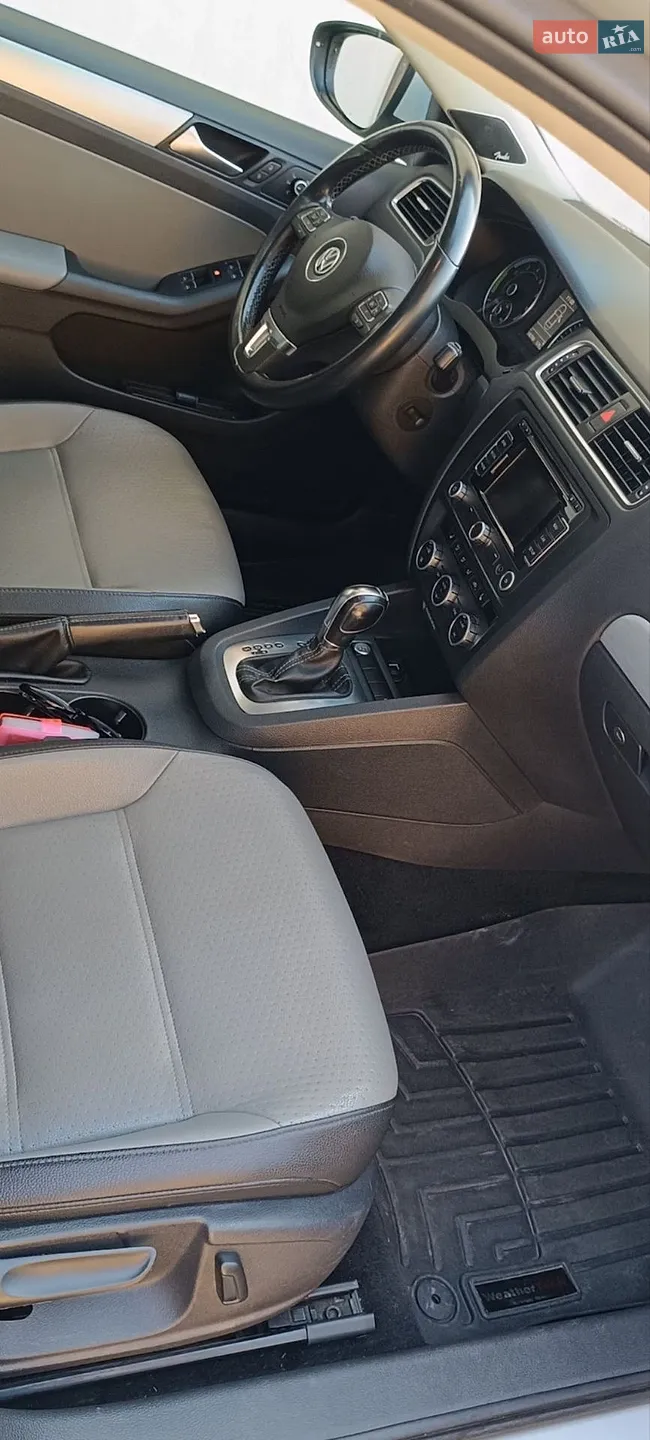 2013 Volkswagen Jetta - мініатюра 9