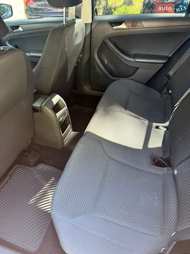 2013 Volkswagen Jetta - мініатюра 19