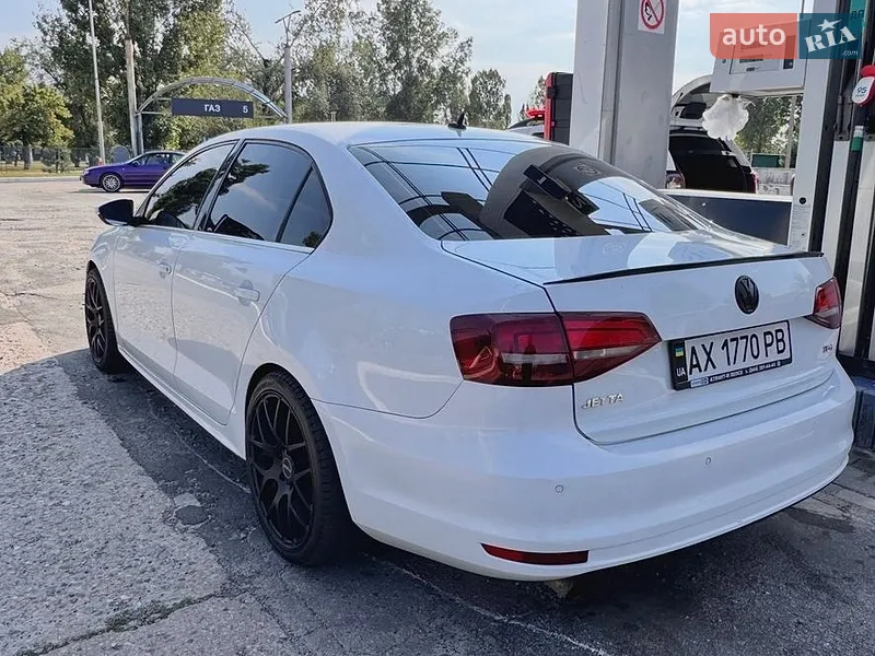Volkswagen Jetta