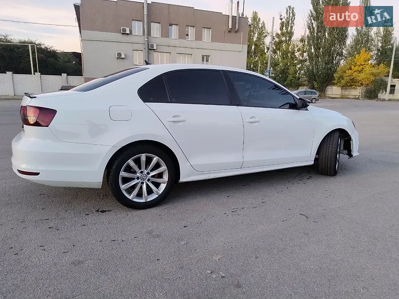 Volkswagen Jetta