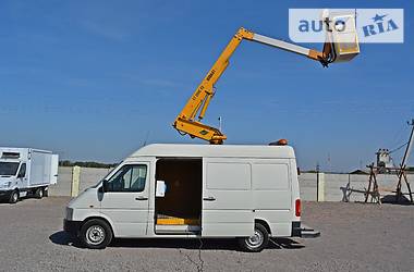 Мультиліфт Volkswagen LT 2006 в Рівному