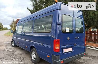 Грузопассажирский фургон Volkswagen LT 2006 в Луцке