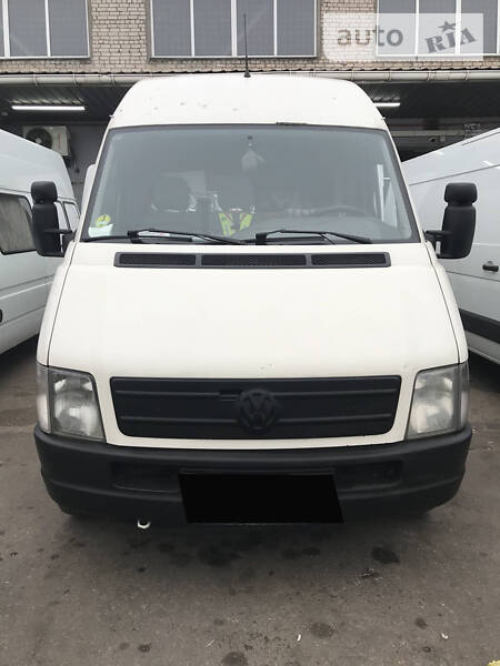 Грузопассажирский фургон Volkswagen LT 2005 в Николаеве