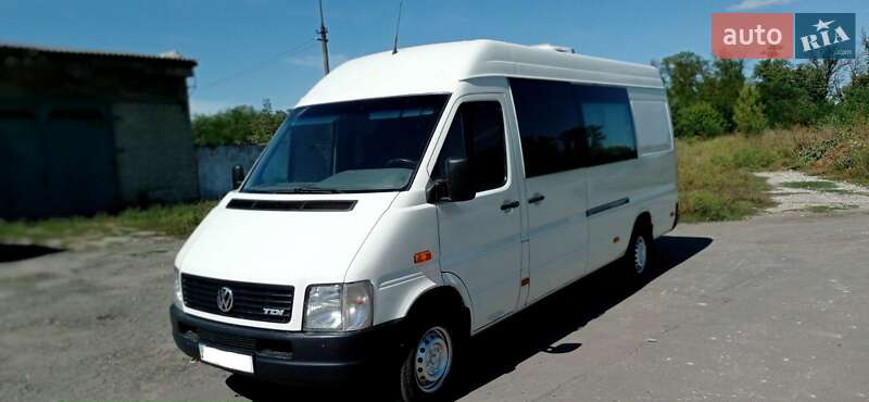 Мікроавтобус Volkswagen LT 2006 в Ужгороді