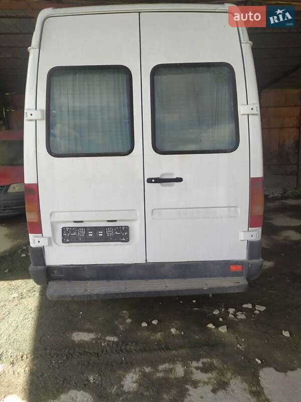 Мікроавтобус Volkswagen LT 2003 в Чернівцях