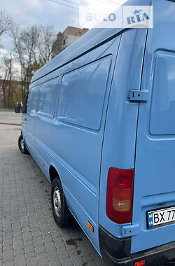 Вантажний фургон Volkswagen LT 2005 в 