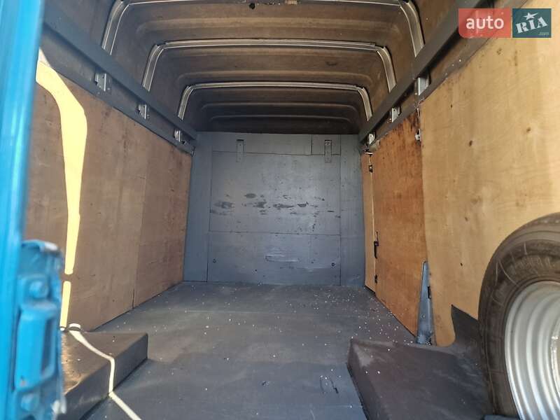 Вантажний фургон Volkswagen LT 1995 в Рівному