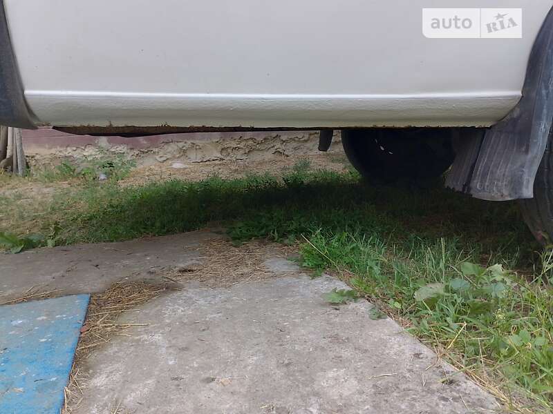 Внедорожник / Кроссовер Volkswagen LT 1998 в Берегово