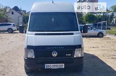 Вантажний фургон Volkswagen LT 2004 в Чорткові