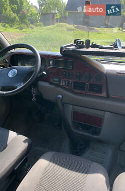Мікроавтобус Volkswagen LT 2006 в Березному