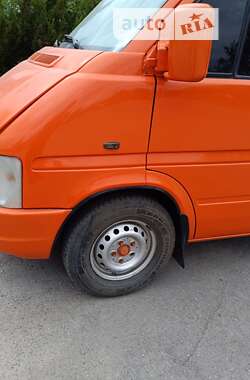 Грузовой фургон Volkswagen LT 2005 в Харькове