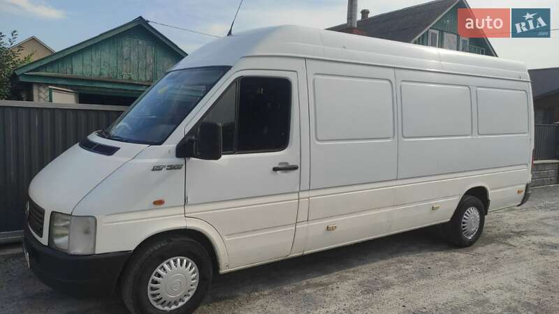 Вантажний фургон Volkswagen LT 2001 в Звягелі