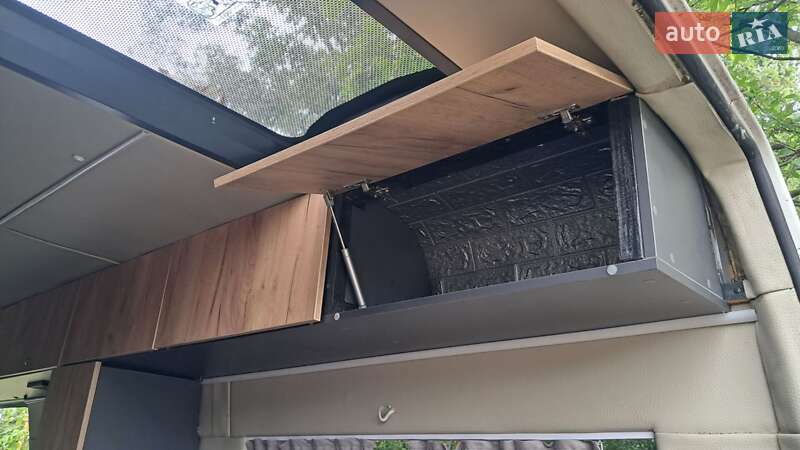 Дом на колесах Volkswagen LT 2002 в Коростене