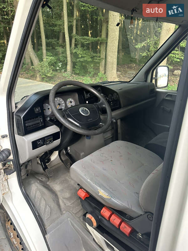 Грузопассажирский фургон Volkswagen LT 2003 в Тернополе