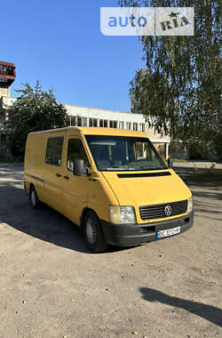 Вантажопасажирський фургон Volkswagen LT 2001 в Новояворівську