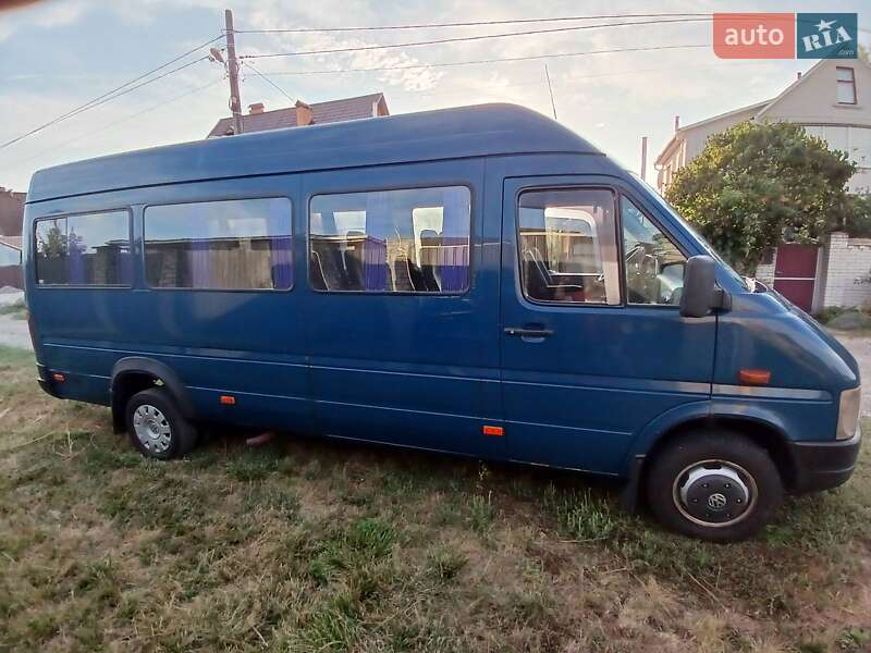 Микроавтобус Volkswagen LT 2000 в Киеве