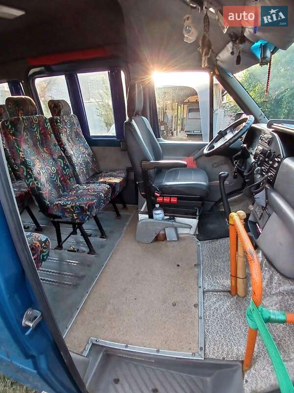 Микроавтобус Volkswagen LT 2000 в Киеве