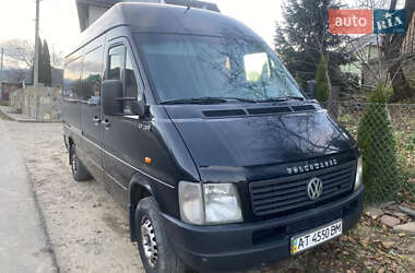 Микроавтобус Volkswagen LT 2004 в Делятине