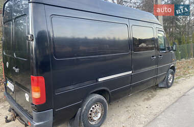 Микроавтобус Volkswagen LT 2004 в Делятине