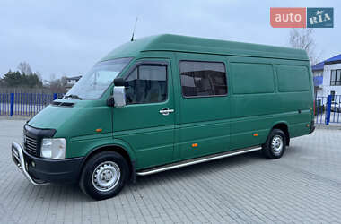 Грузопассажирский фургон Volkswagen LT 2004 в Ковеле