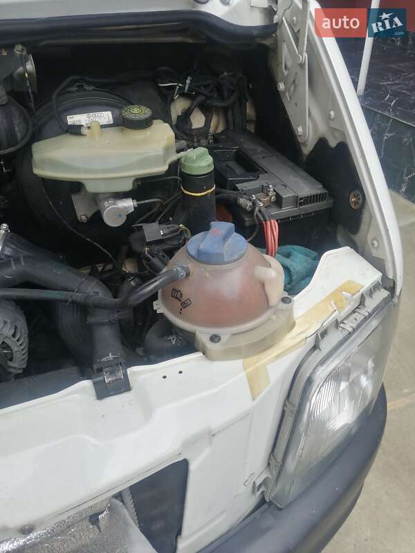 Мікроавтобус Volkswagen LT 2002 в Ужгороді