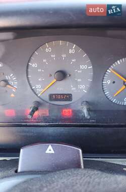 Грузовой фургон Volkswagen LT 2002 в 