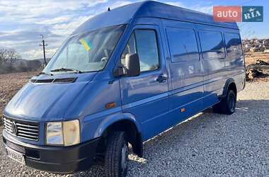 Вантажний фургон Volkswagen LT 2002 в Збаражі