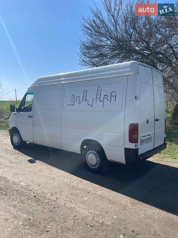 Вантажний фургон Volkswagen LT 1999 в 