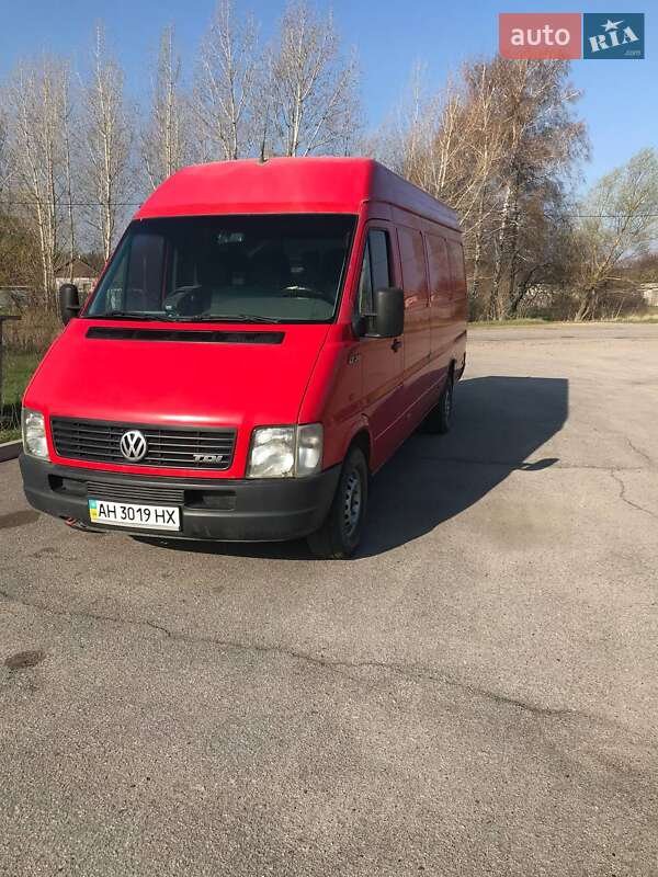 Грузовой фургон Volkswagen LT 2004 в 