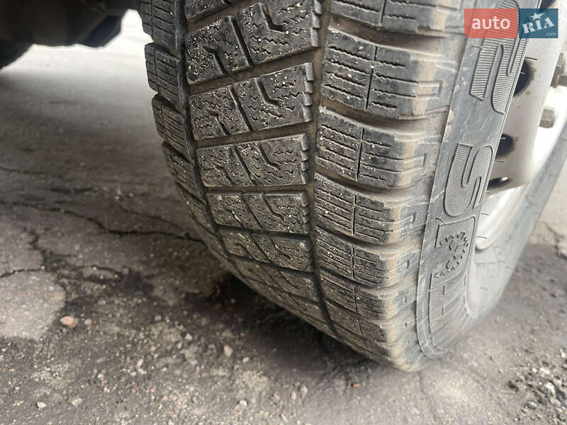 Вантажний фургон Volkswagen LT 2004 в Житомирі
