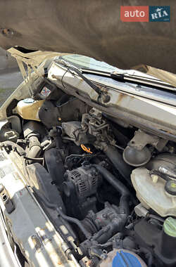 Грузовой фургон Volkswagen LT 2006 в 