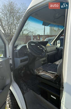 Грузовой фургон Volkswagen LT 2006 в 
